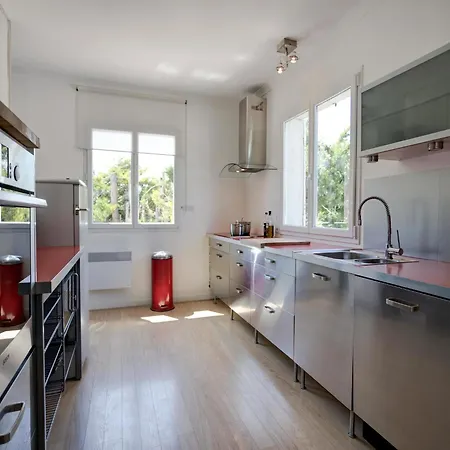빌라 Spacious With Heated Pool And Ev Charger *