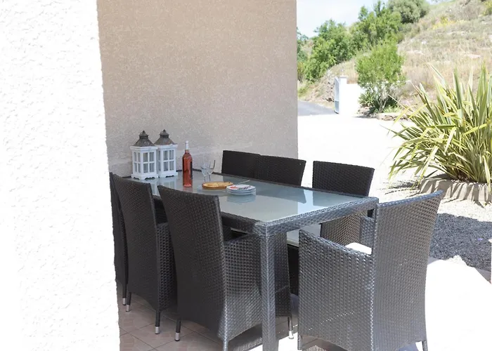 Spacious Villa With Heated Pool And Ev Charger Castelnau-d'Aude